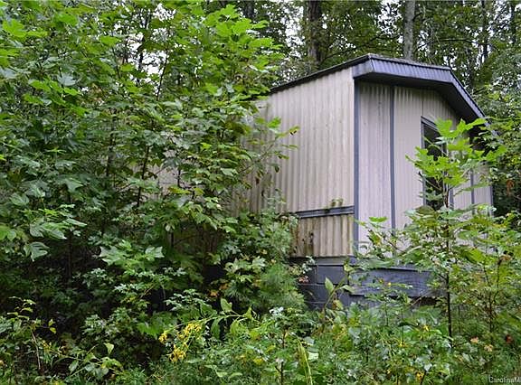 4th image of 2228 Misti Brook Ln