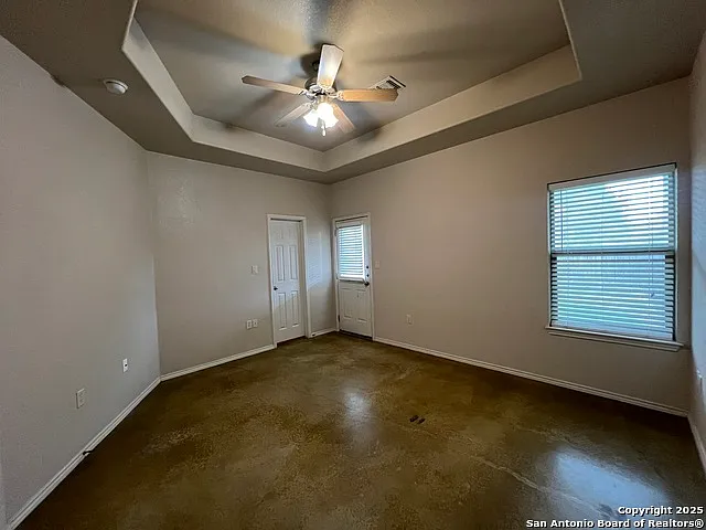 327 Oelkers Dr #B — Photo 18