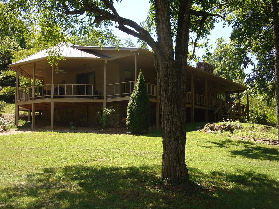 Side deck and front view