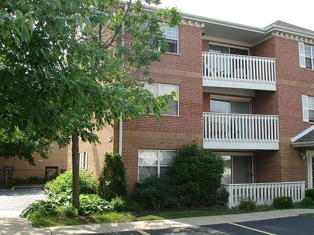 1st image of 6560 W Belmont Ave APT 301D