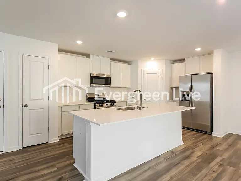 1381 Hugh Mack Ct — Photo 6
