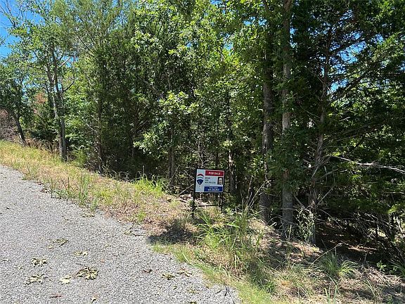 3rd image of Bucks Cir