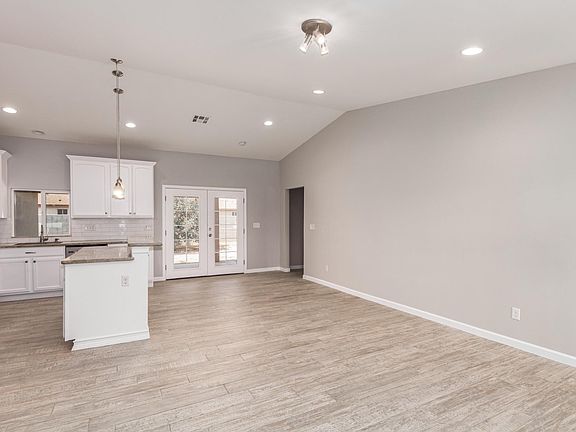 4th image of 1830 N 64th Ln