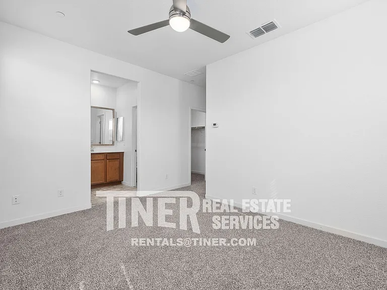 4152 Rotor Ln — Photo 24