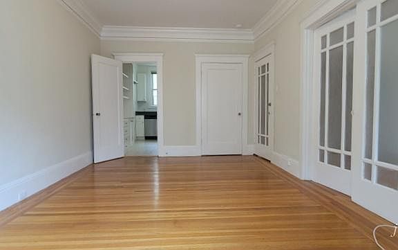 5th image of 1556 Taylor St #4