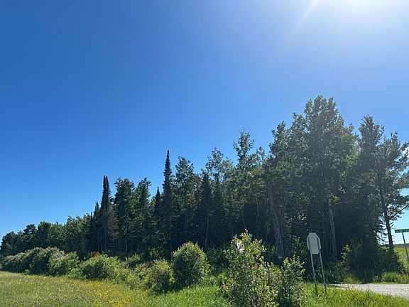 3rd image of 10 County Road 75