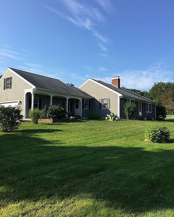 2nd image of 32 Fern Ave
