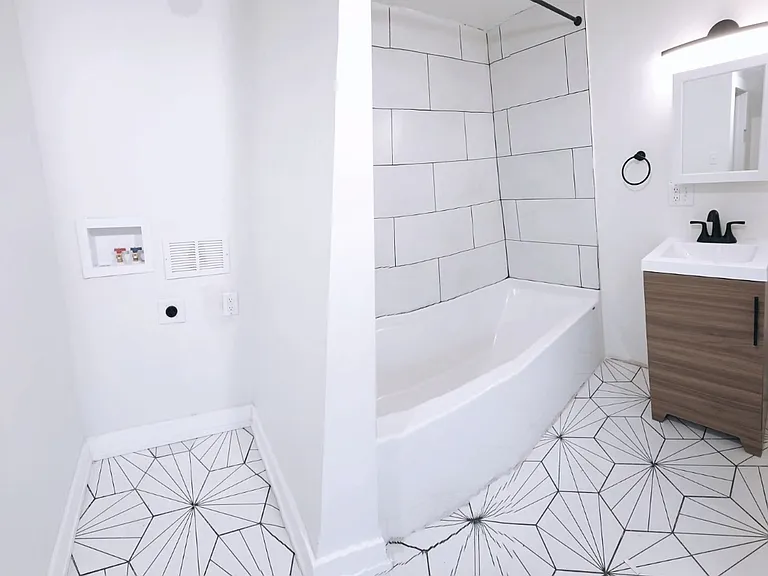 1553 Dixmont Ave #2 — Photo 5