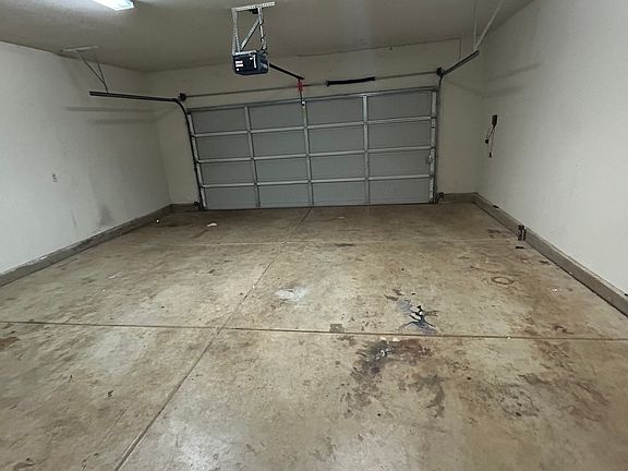 5th image of 5662 Oakwood Dr