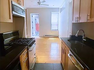 212 E 29th St #1A, New York, NY 10016