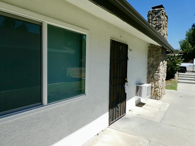 966 W Pine St #A — Photo 24