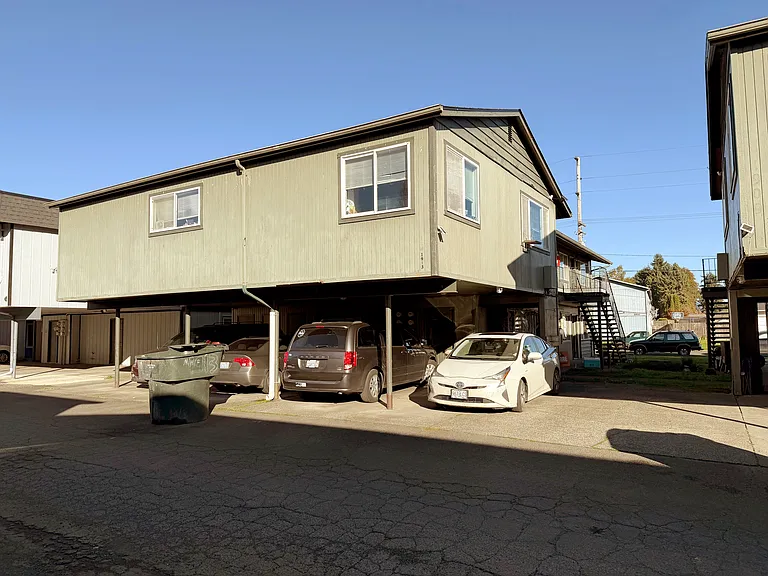 1913 33rd Ave #1 — Photo 21