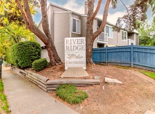 810 Pike St NE #E6, Auburn, WA