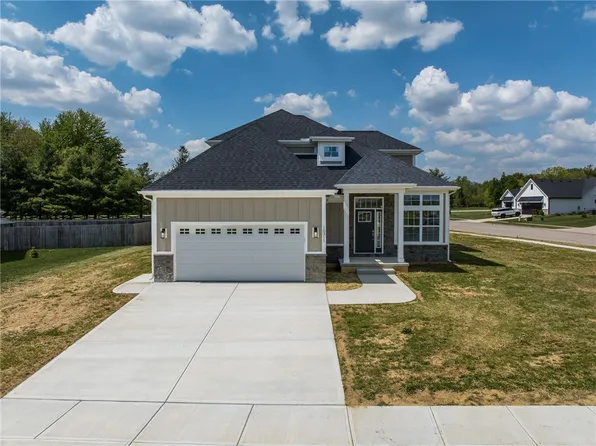 10311 Amherst Dr, Waynesville, OH 45068
