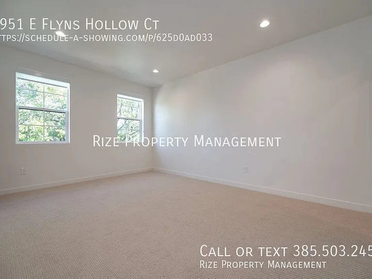 1951 E Flyns Hollow Ct — Photo 21