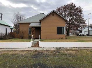 119 W 3rd St, Sprague, WA 99032