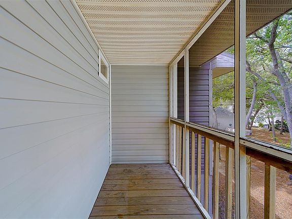 2nd image of 9241 Jakes Path