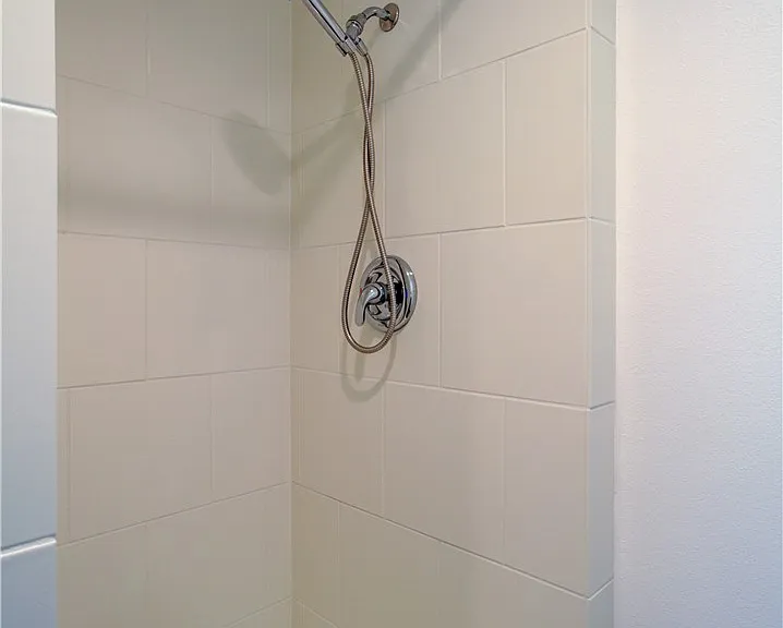 628 B Ave #A — Photo 9