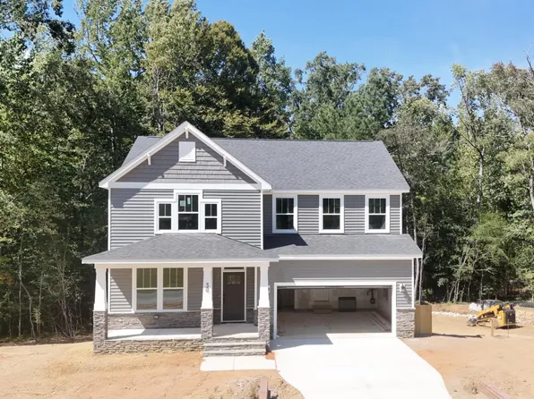 36 Henry Crest Dr, Zebulon, NC 27597
