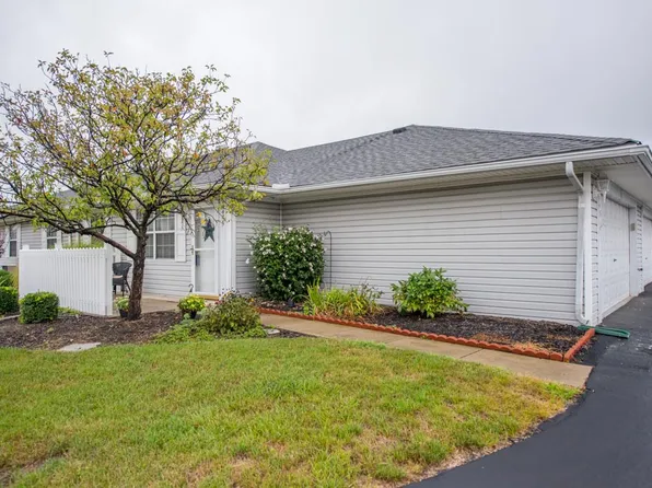 4445 Hammerton Dr, Columbus, OH 43228