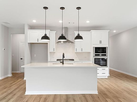 6th image of this home