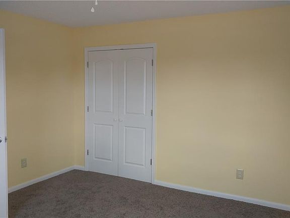 3rd image of 800 Bilbro St