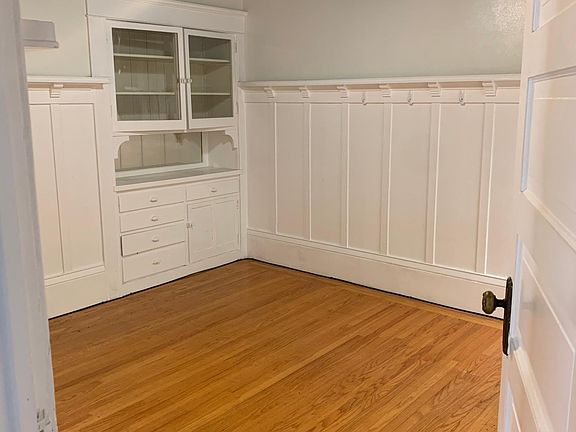 4th image of 1254 Kearny St