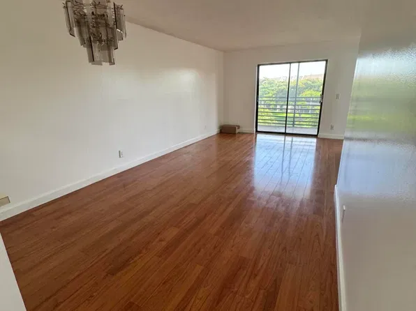 10304 SUNRISE LAKES Boulevard #312, Sunrise, FL 33322