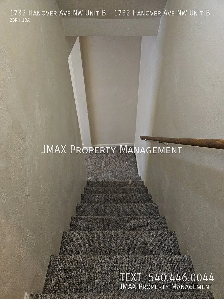 More Room Than Youd Expect 2 Bedroom Apartment! — Photo 4