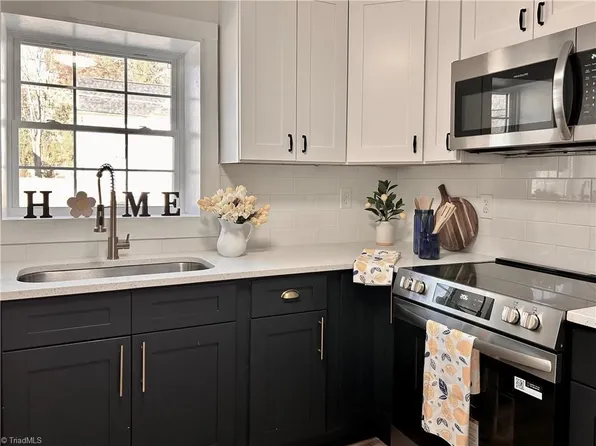 1469 Cherry St, Winston Salem, NC 27105