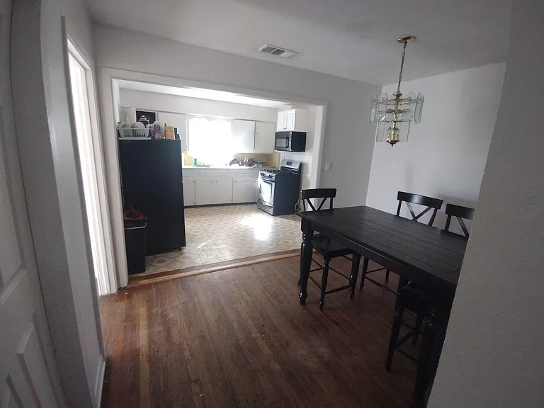 3206 Lyons Rd — Photo 12