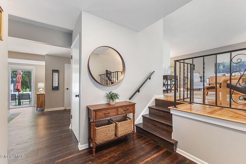 4th image of 15 Longmeadow Drive