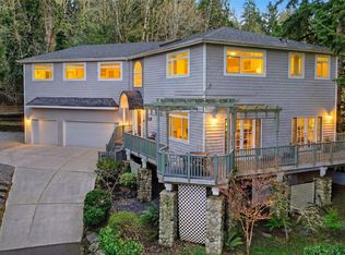 12117 Clearview Drive, Edmonds, WA