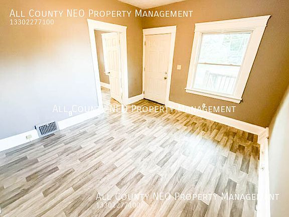5th image of 9801 Raymond Ave
