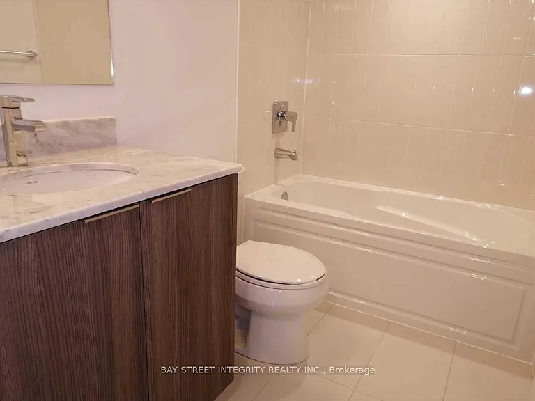 955 Bay St #2206 — Photo 10