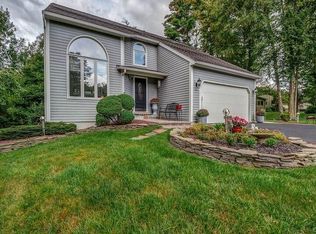 125 1/2 Woodspath Rd, Liverpool, NY 13090