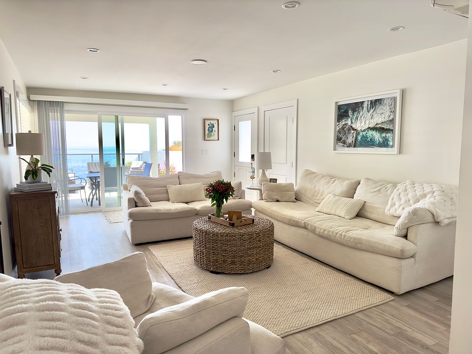 Large Living Room