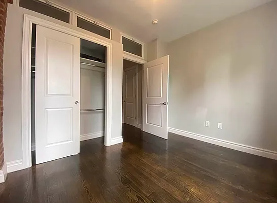 Rented by Bond New York | media 37