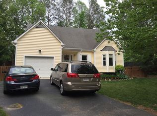 28 Muirfield Green Ln, Midlothian, VA 23112