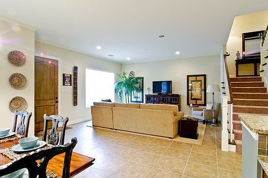 5th image of 10547 Steinbeck Ct