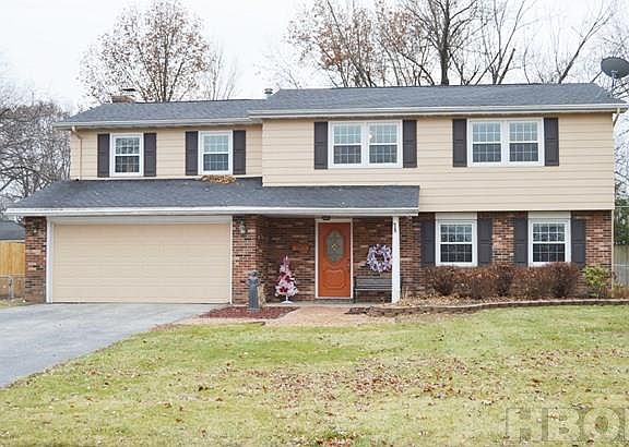 2nd image of 1825 Queenswood Dr