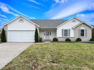 39 Eric Hill Dr, Warrenton, MO 63383