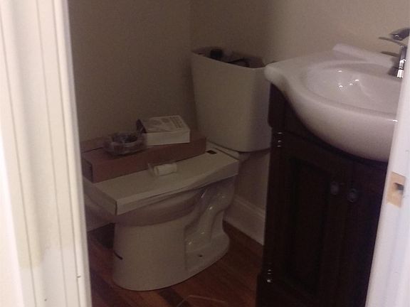 5th image of 1504 Naudain St #1