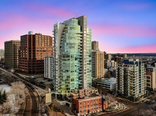 9720 106th St NW #601, Edmonton, AB