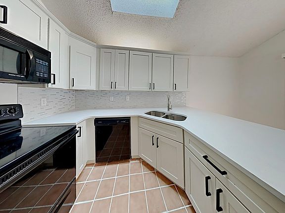 5th image of 1366 N Marcy Dr