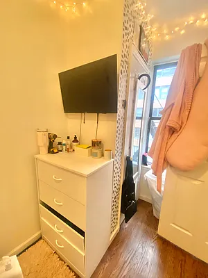 Rented by Corcoran | media 10