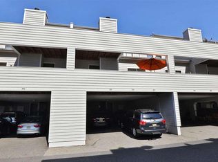 784 Spinnaker Ct, Secaucus, NJ 07094