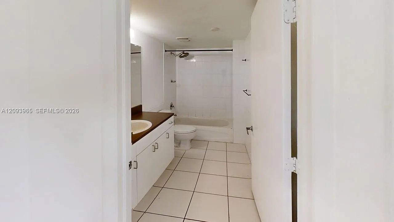 San Lorenzo Condo — Photo 2