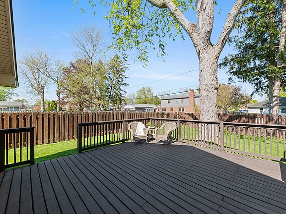 3rd image of 635 Westmore Dr