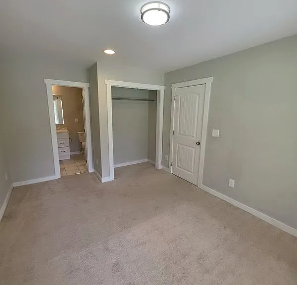 2741 Norma Cir — Photo 7